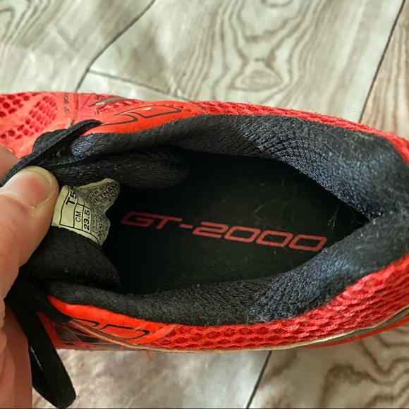 Men’s ASICS GT-2000 Sunrise Red 6.5 sneakers - Picture 4 of 7